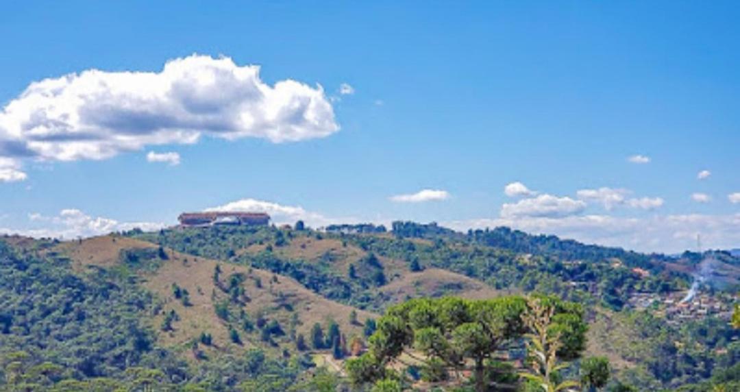 Cobertura Luxuosa De 250 M2 A 3kms Do Centrinho Vista Espetacular * Campos do Jordão